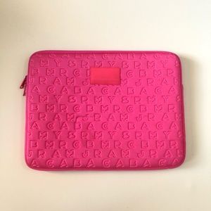 Marc by Marc Jacobs Laptop Case (Pink)
